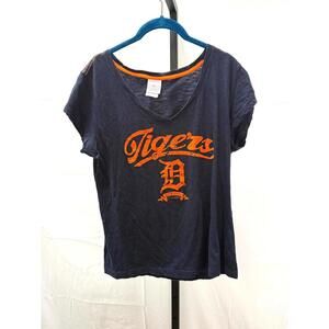 Detroit Tigers Women's V-Neck T-Shirt XL